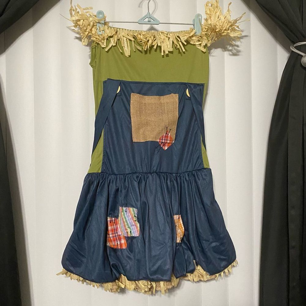Amscan Sultry Scarecrow blue/green with overalls Halloween costumes, includes br